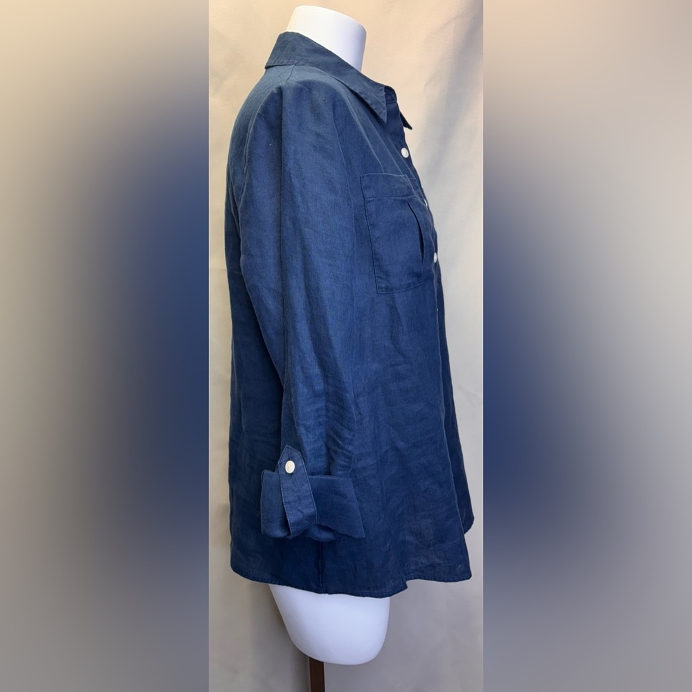 Investments Gold Label Women's 100% Linen Navy Button Down Shirt Size 10 - Picture 2 of 8